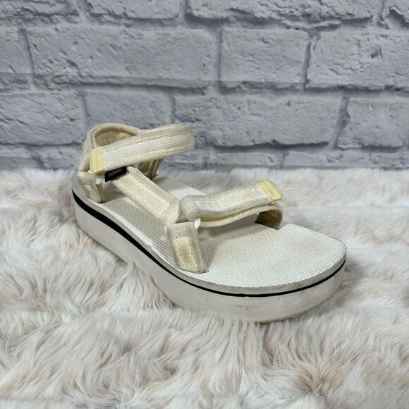 Teva White Flatform Universal Mesh Print Platform‎ Sandals Size 9 - Picture 1 of 10